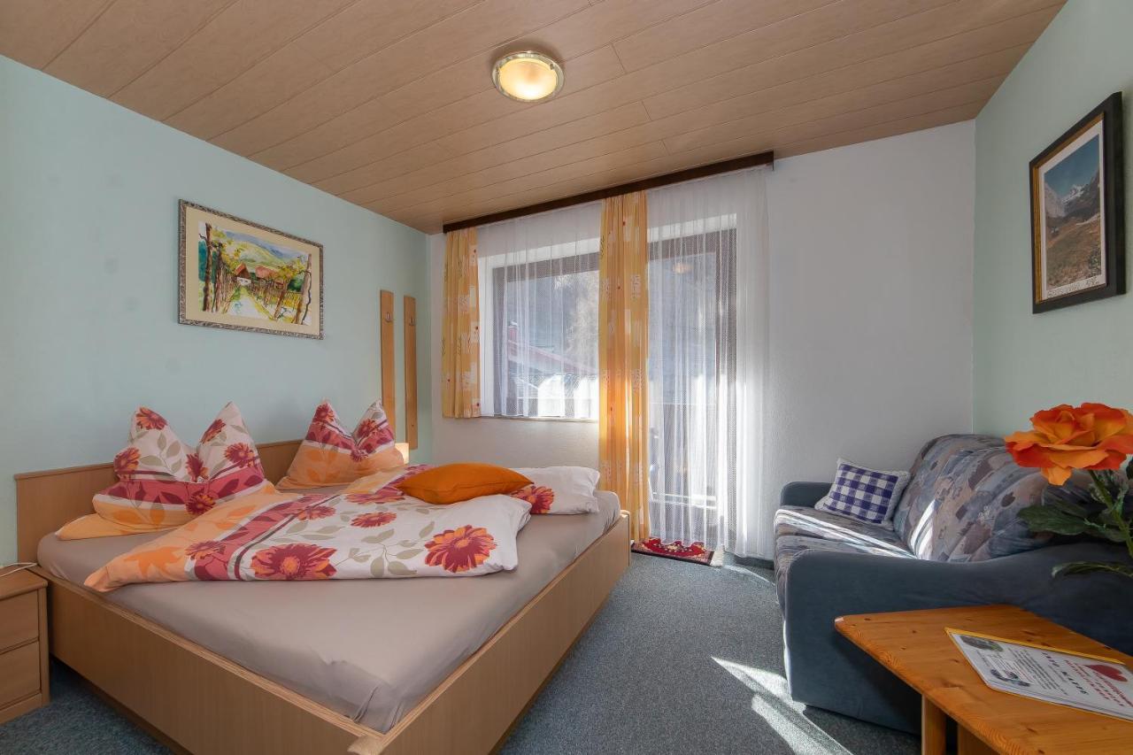 Fruehstuecks- Pension Sonnblickhof Rauris Esterno foto